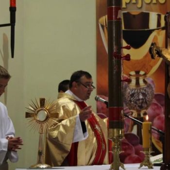 Boze-Cialo-2012-206-1024x683.jpg