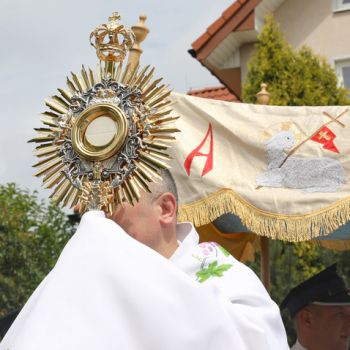 boze_cialo-procesja_2019-35.jpg
