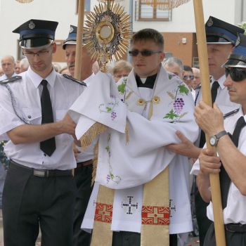 boze_cialo-procesja_2019-64.jpg