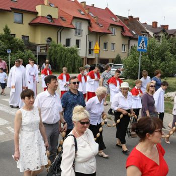 boze_cialo-procesja_2019-68.jpg