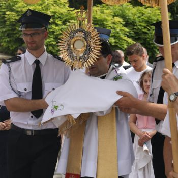 boze_cialo-procesja_2019-40.jpg